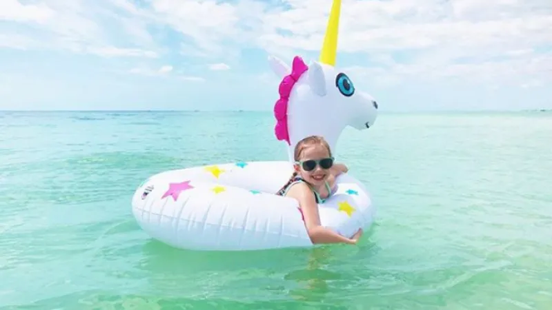 Explore our islands, beaches and neighborhoods